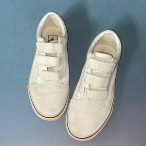 Velcro vans in great condition